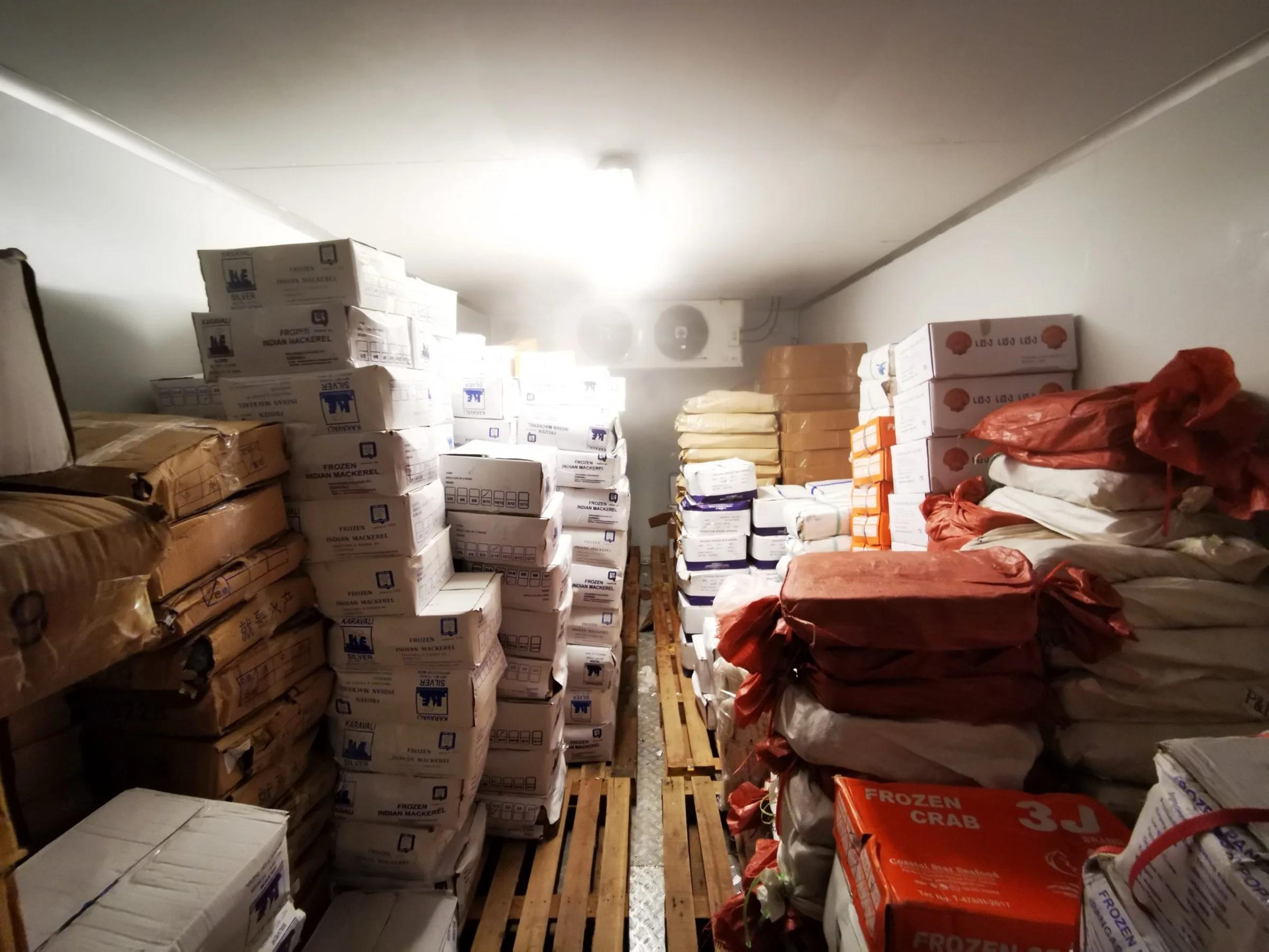 จัดส่งห้องเย็นให้แก่ รุ่งเรืองผลปลาทู จ.เพรชบูรณ์