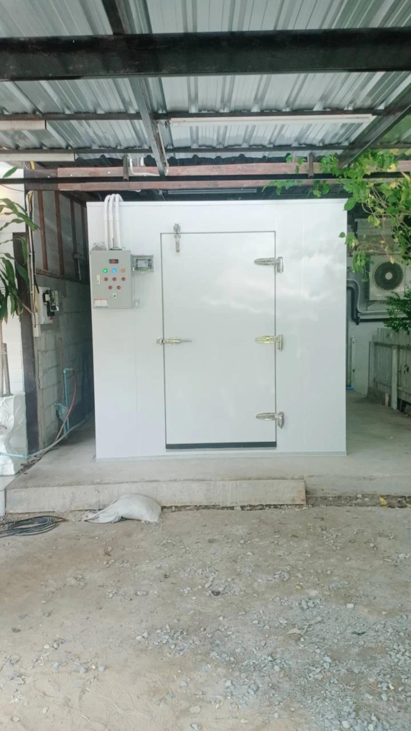 จัดส่งห้องเย็นให้แก่คุณปุ๋ย จ.สุพรรณ