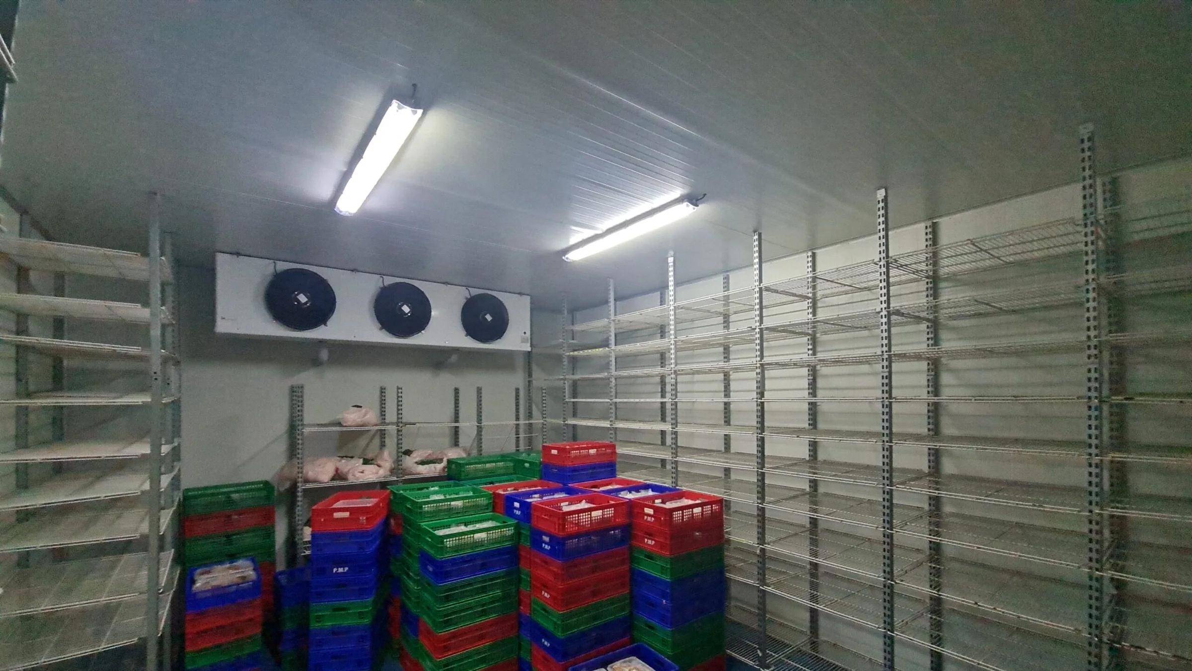 ติดตั้งห้องเย็น 50 ตัน ณ โรงงานผลิตหมูปิ้ง จ.นครสวรรค์