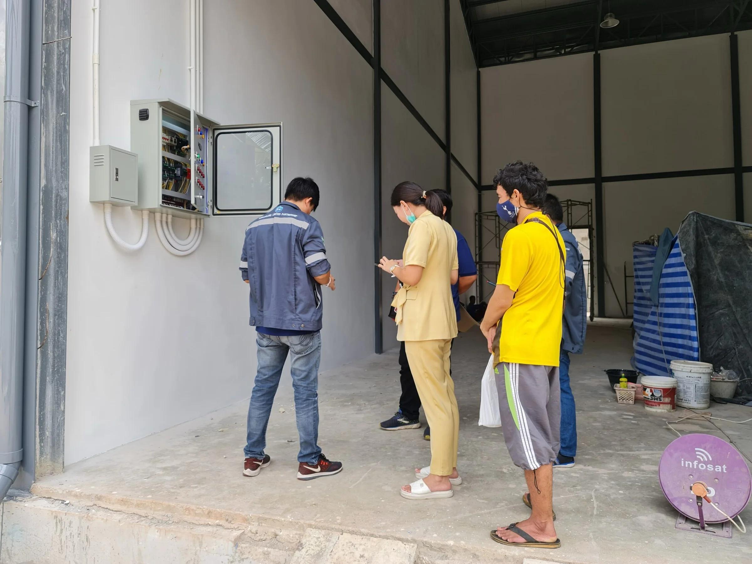 ติดตั้งห้องเย็น 170 ตัน ณ คุณสุรชัยยาจีนสามพราน จ.นครปฐม