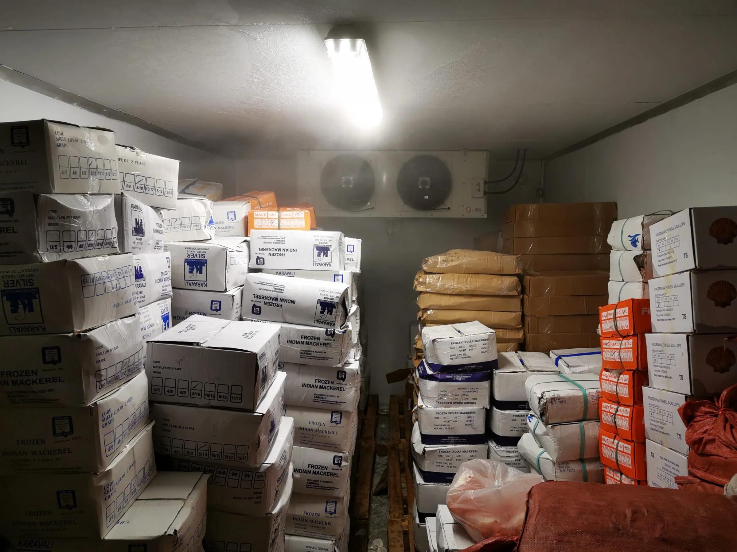 จัดส่งห้องเย็นให้แก่ รุ่งเรืองผลปลาทู จ.เพรชบูรณ์
